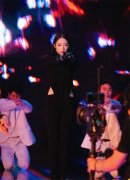 Ӣ���ˬ������ᪿ�ʲô���·���̫˧���ˣ�������ͨ���ܼ�Ԧ�ģ�